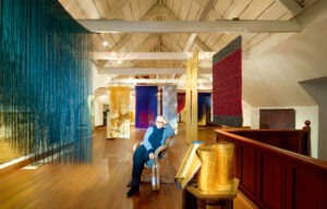 L'art textile contemporain de Sonia Delaunay à Sheila Hicks et Olga de Amaral par Anne Nières @ MEMO, médiathèque | Montauban | Occitanie | France
